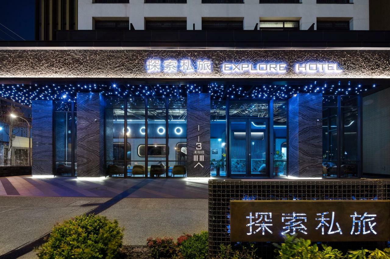 Explore Hotel Taichung Exterior foto